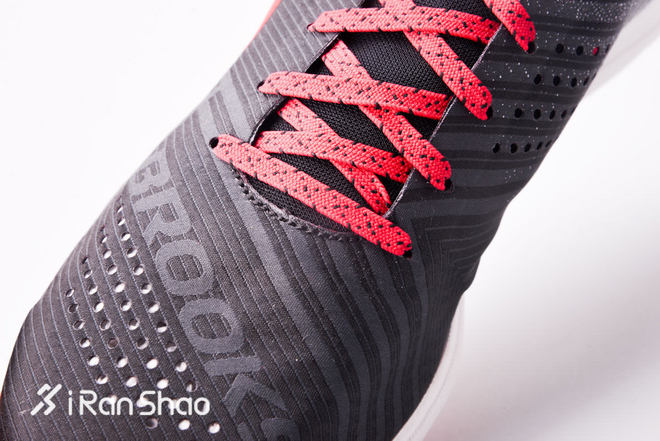 开箱 | Brooks Hyperion 轻简上阵