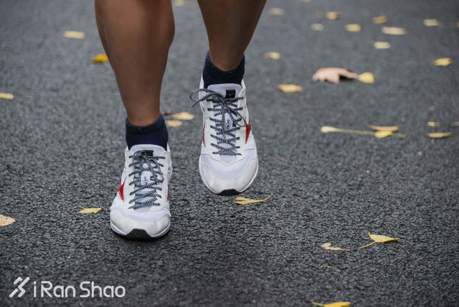 跑鞋 | Mizuno Wave Emperor Japan 3 想要驾驭先练能力