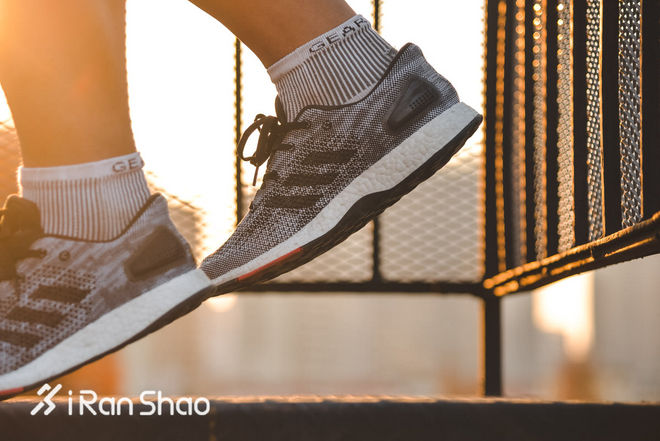 跑鞋 | 轻量回弹但还不够出色 adidas PureBOOST DPR深度评测