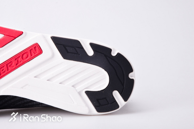 开箱 | Brooks Hyperion 轻简上阵