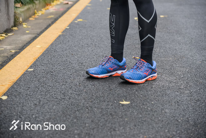 跑鞋 | 顶级缓震坚如磐石 Mizuno Wave Sky深度评测