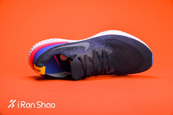 UNBOX | 四位一体的Nike Epic React Flyknit跑鞋开箱视频