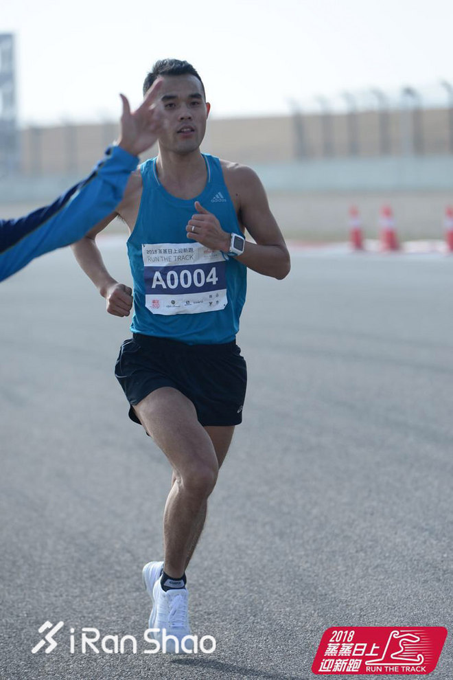 跑鞋战力榜 Vol.05 | 四大跑鞋齐聚箱根 本周Nike与adidas直接对话