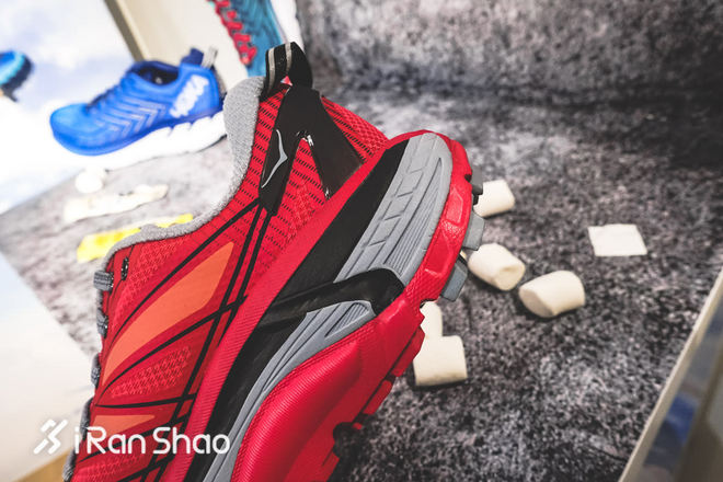 现场 | 越野当道路跑发力 HOKA ONE ONE 2018新品跑鞋速递