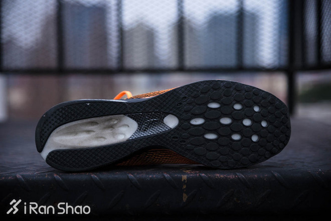 跑鞋 | 速度训练好帮手 安踏 Challenge 202 深度评测