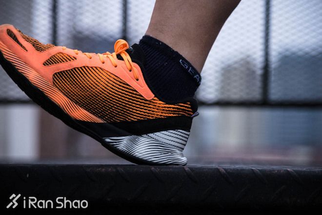 跑鞋 | 速度训练好帮手 安踏 Challenge 202 深度评测