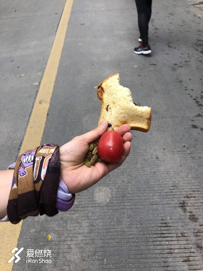 跑过一座城|择一处静谧，迎新岁朝阳，大鹏马拉松赛记