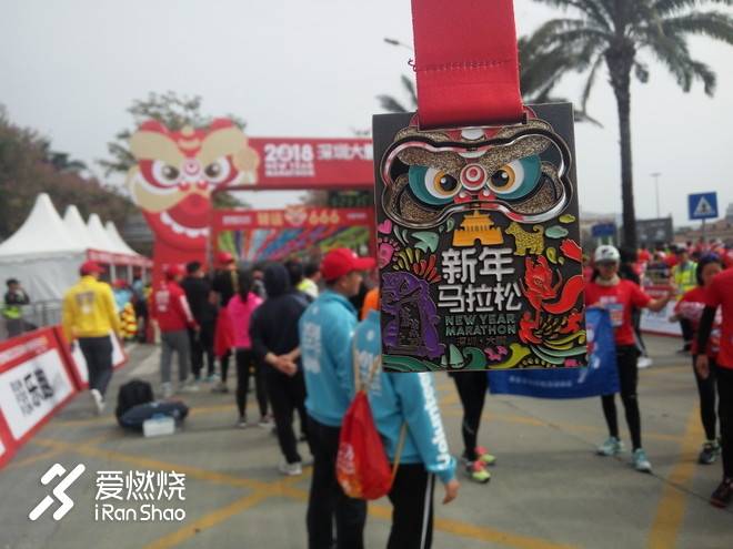 跑过一座城|择一处静谧，迎新岁朝阳，大鹏马拉松赛记