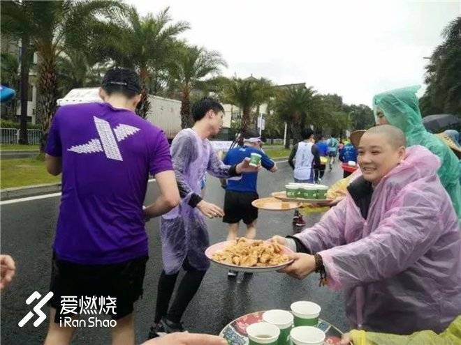 以梦喂马，带双跑鞋去旅行