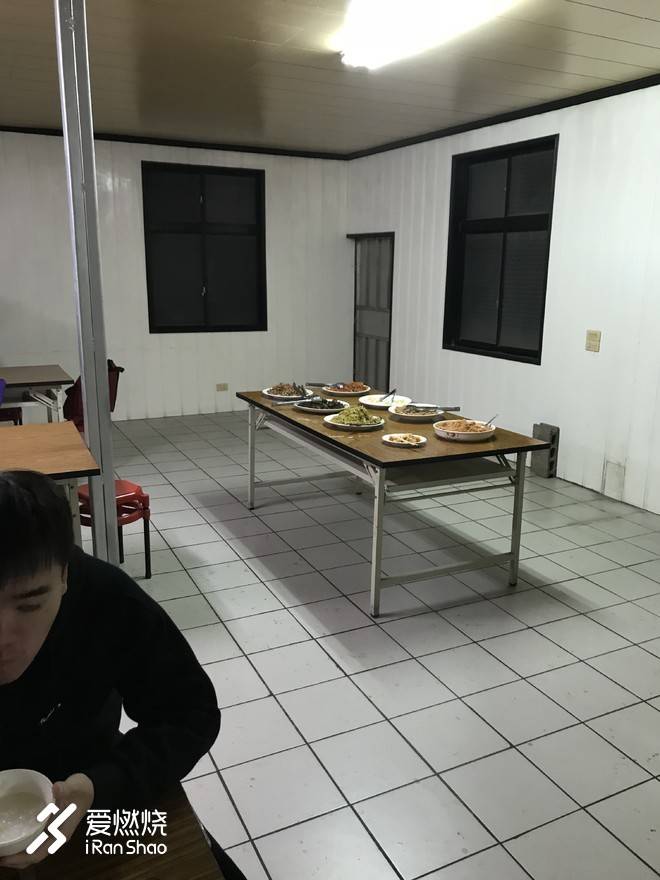 海风、路树、迷彩、风狮爷与英雄岛马拉松故事——记2018年金门马拉松