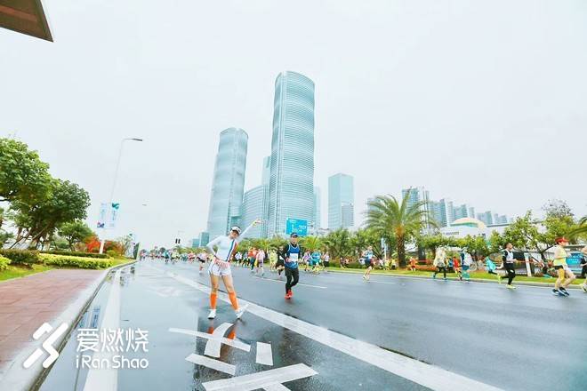 我不能不感谢你——厦马赛道上为美丽的幺妹儿做私兔是种什么体验？