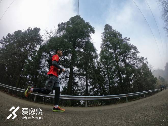 从穿过人群到跨过山海：2018，遇见我的不平凡