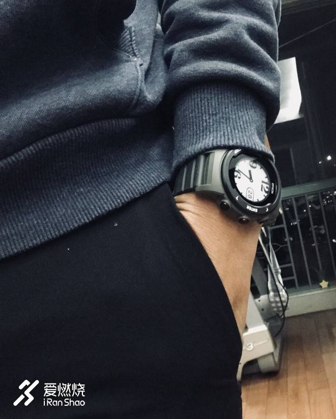 小金鱼，非凡的港百