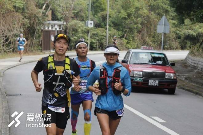 小金鱼，非凡的港百