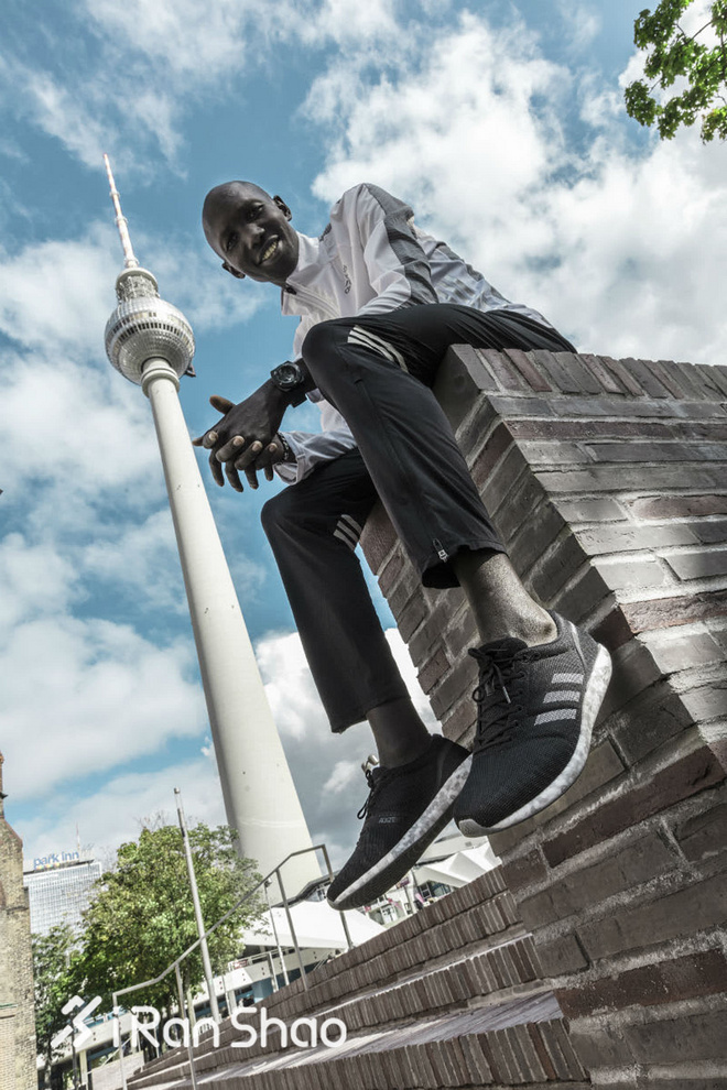 跑鞋战力榜 Vol.11 | 2018东京马拉松特辑 破二跑鞋当面对决