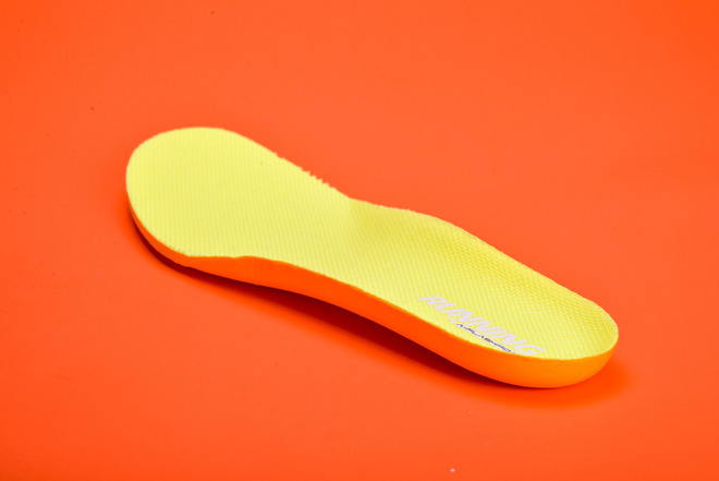 开箱 | 安踏A-FLASHFOAM跑鞋 值得期待的国产慢跑鞋