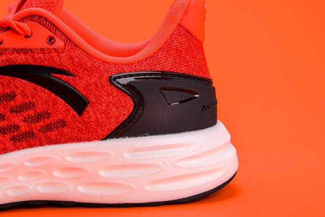 开箱 | 安踏A-FLASHFOAM跑鞋 值得期待的国产慢跑鞋