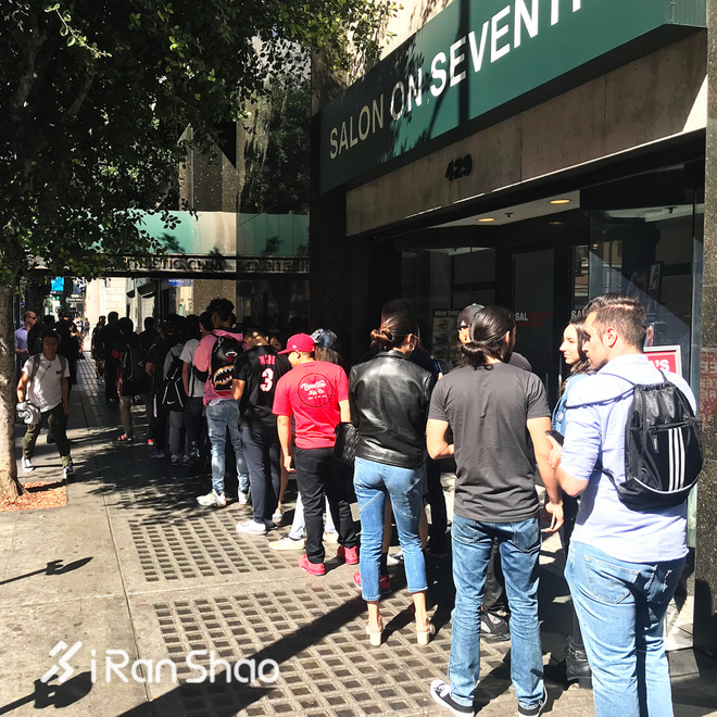 热点 | 被「这还是我认识的李宁吗」刷屏 聊一聊李宁爆火的背后