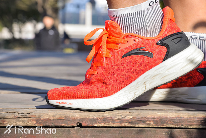 跑鞋 | 安踏A-FLASHFOAM跑鞋评测 一双足够让人满意的慢跑鞋
