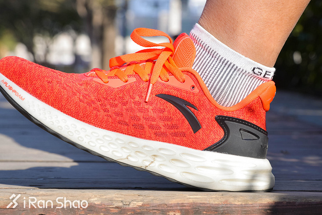 跑鞋 | 安踏A-FLASHFOAM跑鞋评测 一双足够让人满意的慢跑鞋