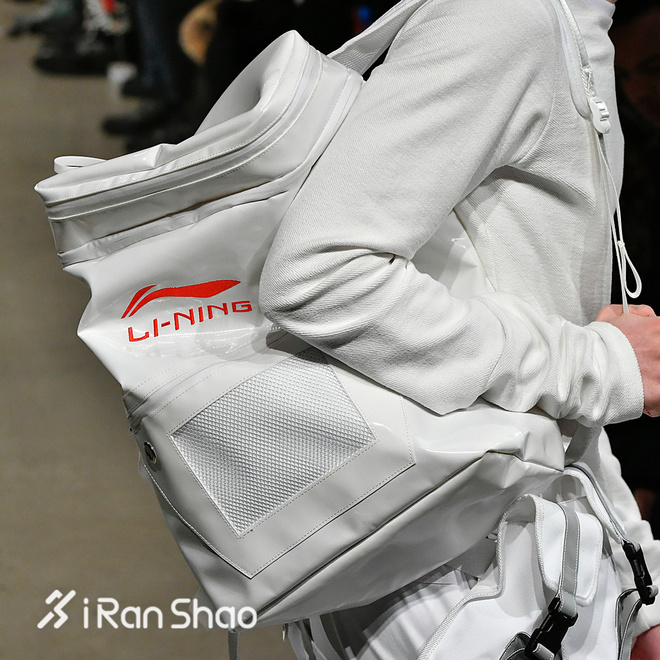 热点 | 被「这还是我认识的李宁吗」刷屏 聊一聊李宁爆火的背后