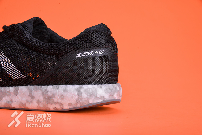 UNBOX | 新型boost材料出山，揭开adidas adizero SUB2的神秘面纱