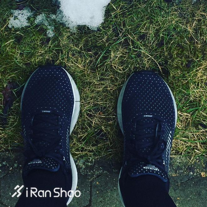 运动尖货 | 一周跑步装备美图集锦 Vol.30