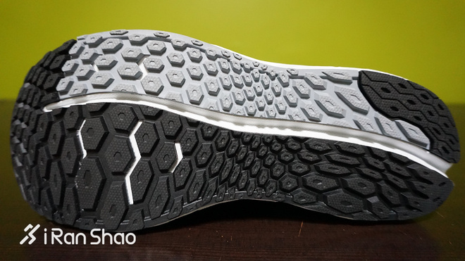 一周新鲜装备资讯 | 锐步的3D打印鞋也来了 圣康尼的甜甜圈可以吃吗