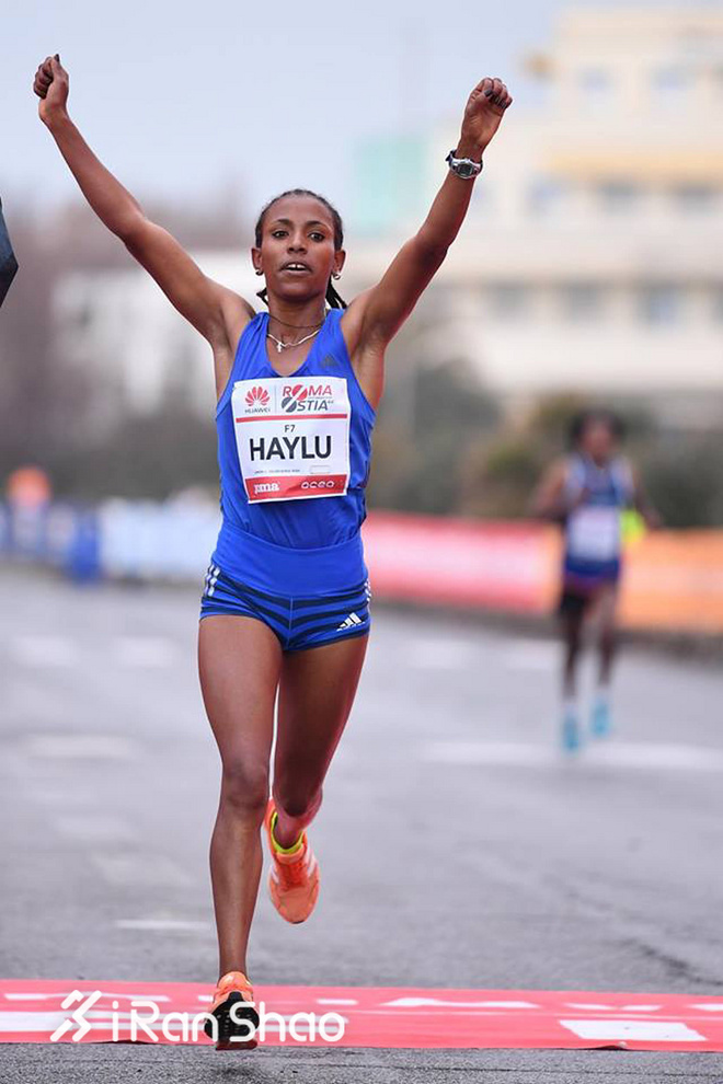 跑鞋战力榜 Vol.13 | 多威再度上榜 女子冠军多爱adios boost 3