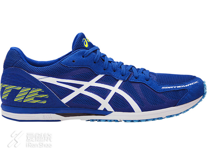 跑鞋战力榜 Vol.14 | 国产跑鞋两度上榜 14岁女孩散着鞋带拿走半马冠军