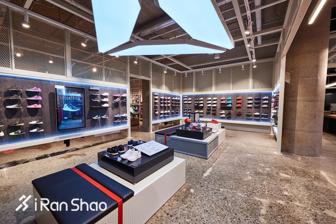 一周新鲜装备资讯 | 锐步的3D打印鞋也来了 圣康尼的甜甜圈可以吃吗