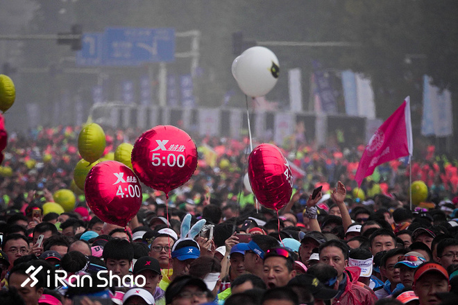 2018重庆马拉松 | 火锅味的赛道抵不过三万人的热情