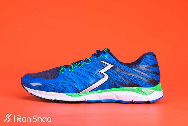 UNBOX |  熟悉的陌生品牌：两双361度海外版轻量跑鞋开箱视频