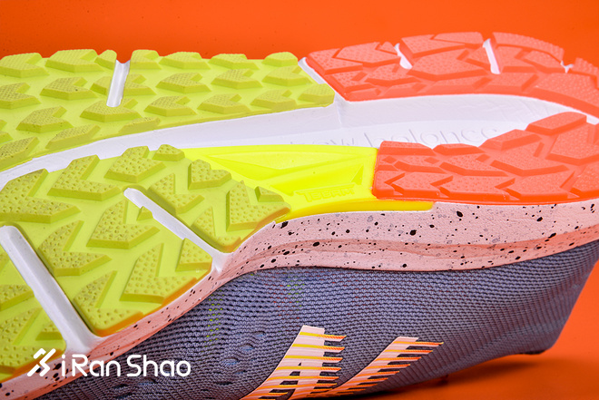 开箱 | New Balance 2018伦敦马拉松纪念款跑鞋大赏