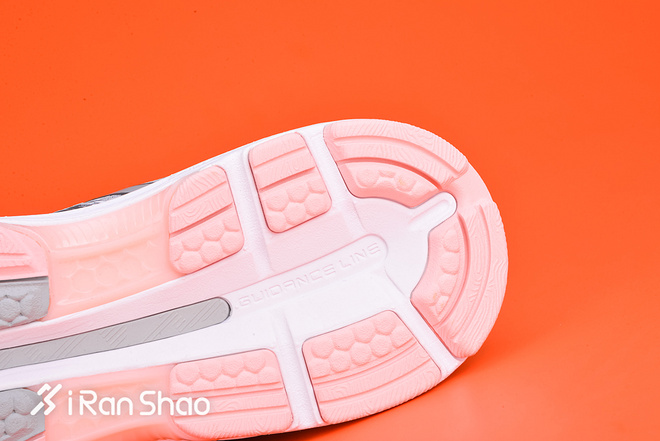 开箱 | ASICS NIMBUS 20无锡马拉松限定版 粉粉的多可爱