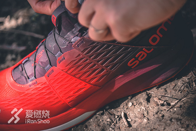 跑鞋 | Salomon S-LAB Ultra评测：为极限而生