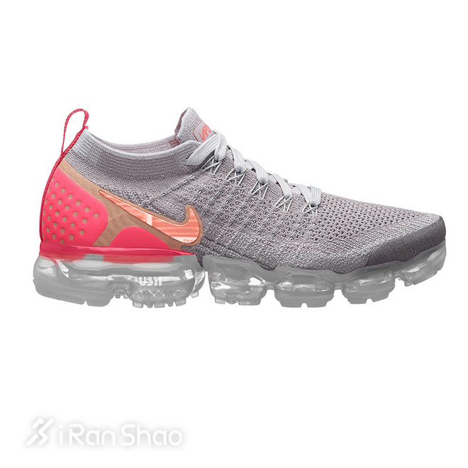 一周新鲜装备资讯 | 运动品牌越来越青睐女性 2018年第一桩运动商标侵权案尘埃落定