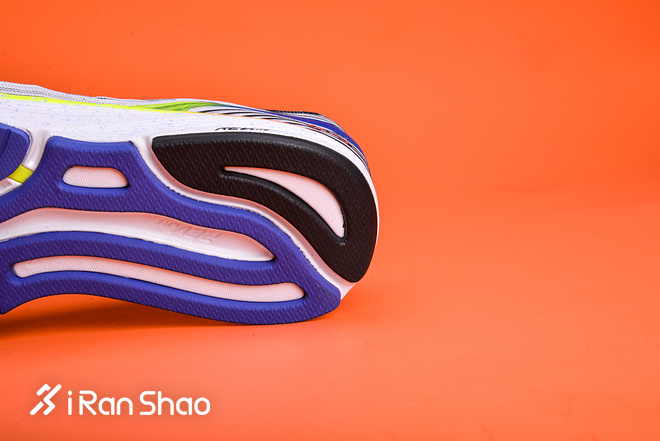 开箱 | New Balance 2018伦敦马拉松纪念款跑鞋大赏