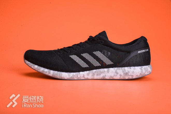 UNBOX | 新型boost材料出山，揭开adidas adizero SUB2的神秘面纱