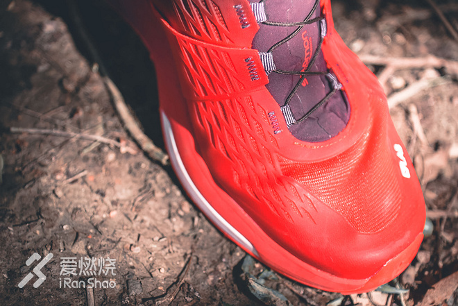 跑鞋 | Salomon S-LAB Ultra评测：为极限而生