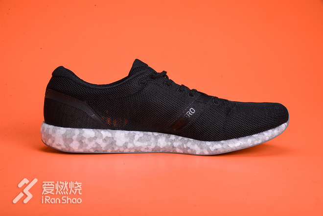 UNBOX | 新型boost材料出山，揭开adidas adizero SUB2的神秘面纱