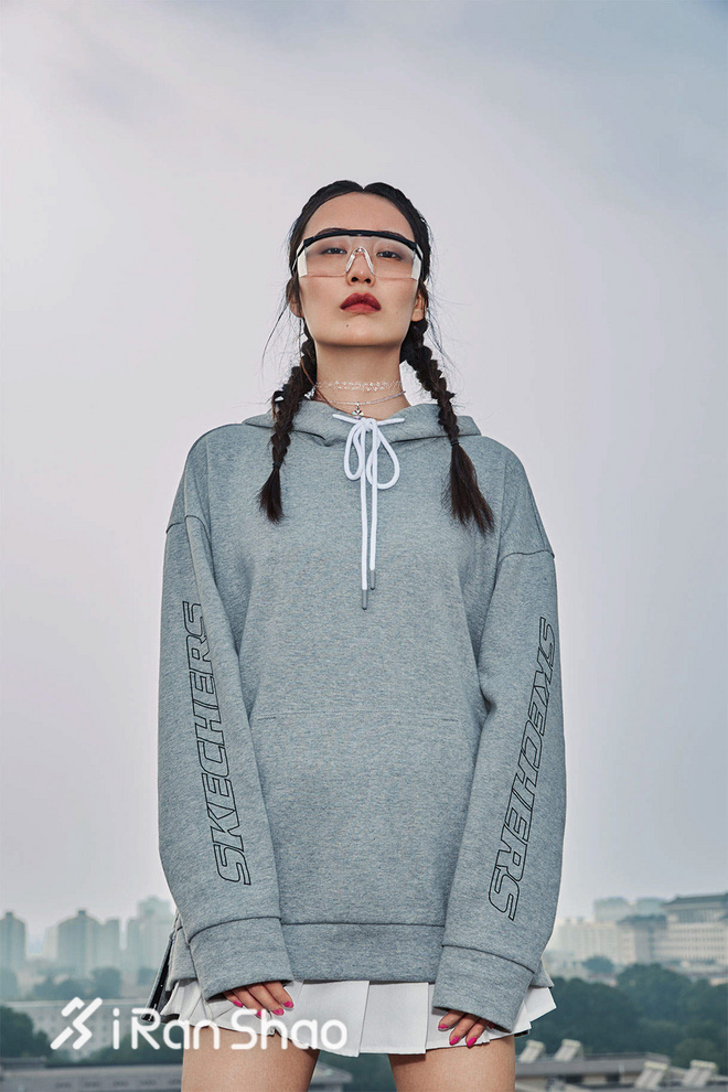 Weekly Gear |「明星代言鼻祖」斯凯奇 年轻就是力量