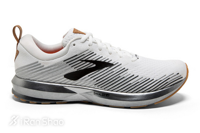 一周新鲜装备资讯 | 耐克被告侵权 但是你有一次机会成为耐克设计师