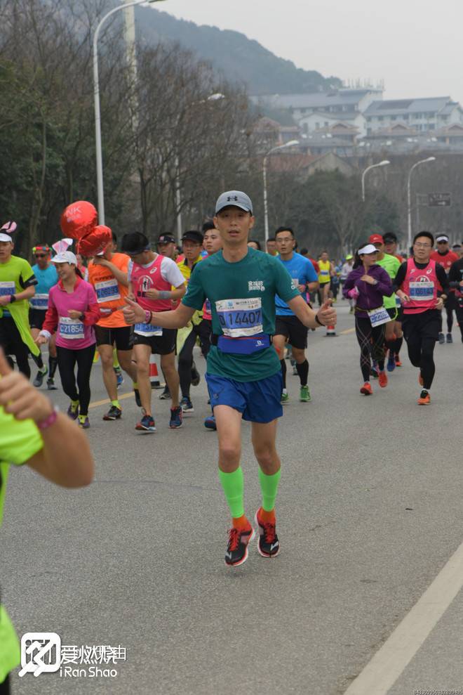 燃尽，跑进波马