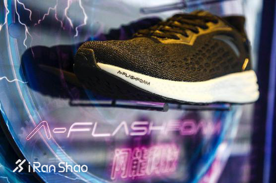 TopX | 复古不息创新不止 2018年鞋圈黑科技盘点