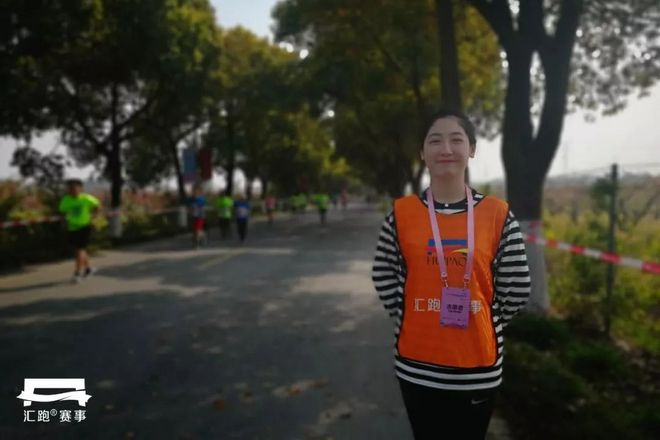 现场 | 共赴“桃花之约”，2018万科阳山半程马拉松鸣枪开赛