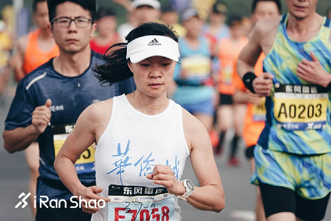 2018武汉马拉松 | 道不尽的城 跑不完的马