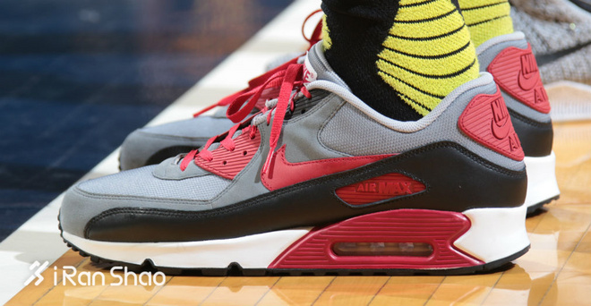 热点 | 跑鞋 VS 篮球鞋 谁是潮鞋界的扛把子