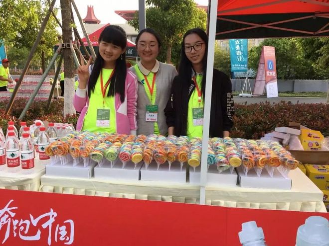 奔跑中国砥砺前行 2018昆马这场蓝天白云下的奔跑注定让人难忘