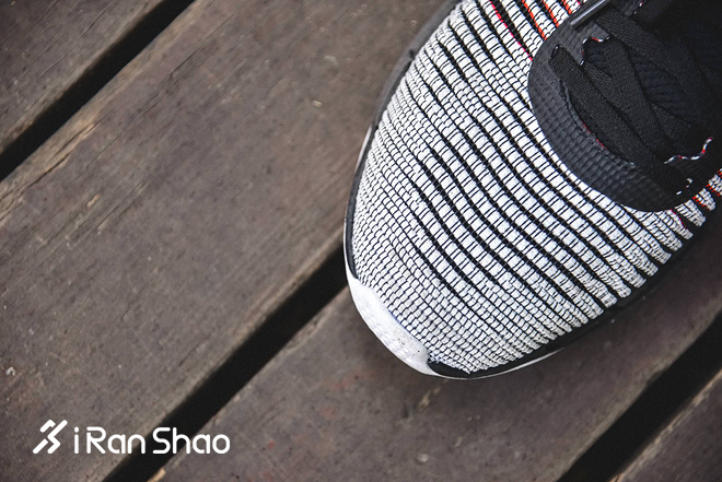 跑鞋 | Reebok FAST FLEXWEAVE™评测 出色鞋面给跑步带来更多可能